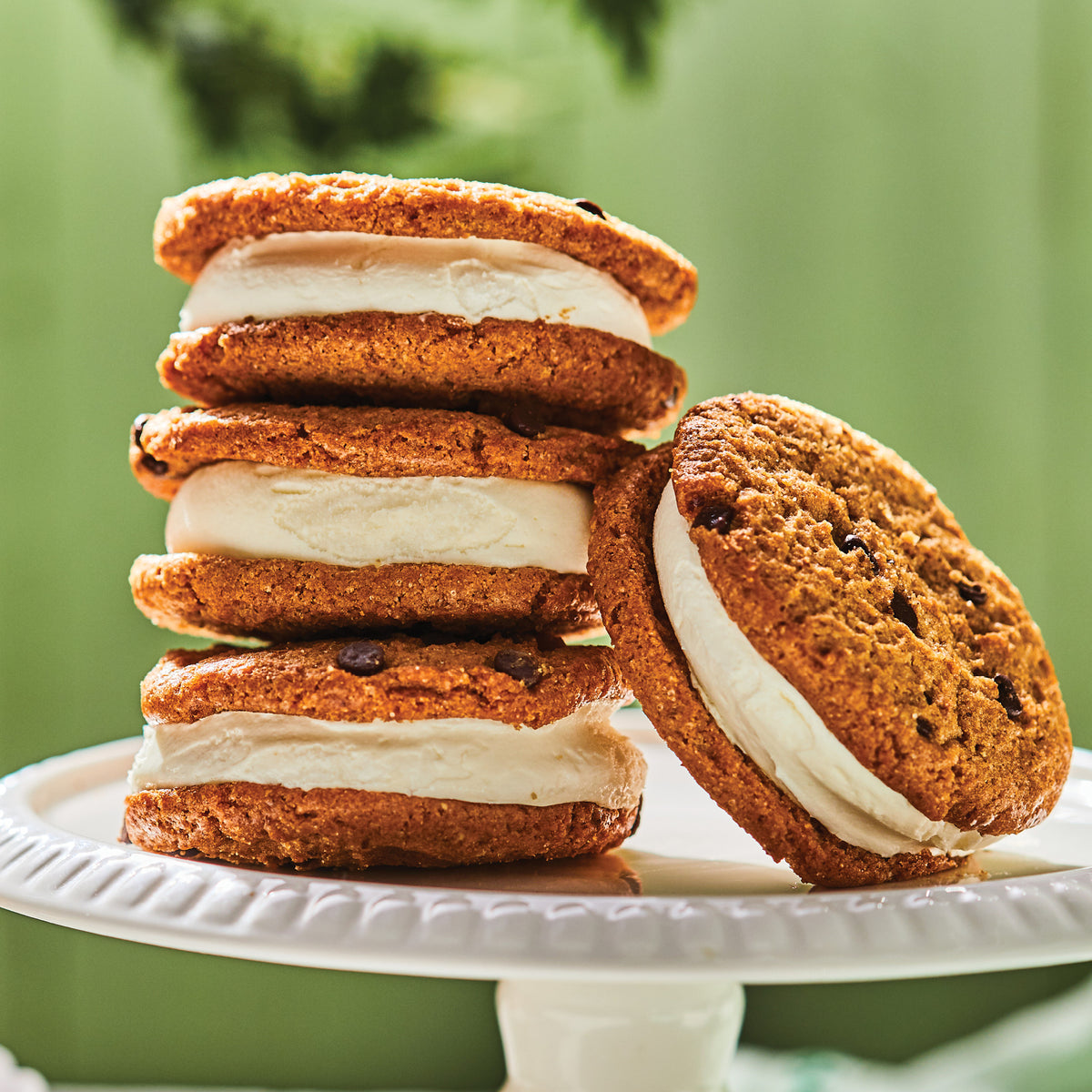 Chocolate Chip Cookie Ice Cream Sandwiches
